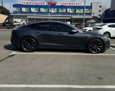 Серый Тесла Модель С, объемом двигателя 0 л и пробегом 107 тыс. км за 22500 $, фото 3 на Automoto.ua