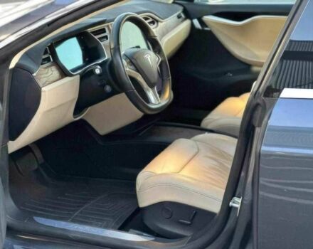 Сірий Тесла Модель С, об'ємом двигуна 0 л та пробігом 112 тис. км за 8100 $, фото 7 на Automoto.ua