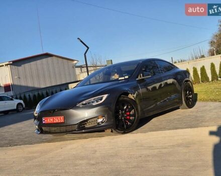 Серый Тесла Модель С, объемом двигателя 0 л и пробегом 126 тыс. км за 18000 $, фото 3 на Automoto.ua