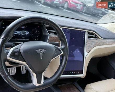 Серый Тесла Модель С, объемом двигателя 0 л и пробегом 141 тыс. км за 19000 $, фото 9 на Automoto.ua