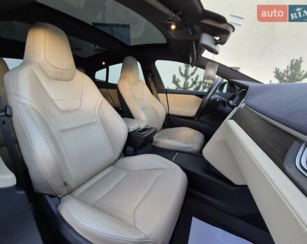 Серый Тесла Модель С, объемом двигателя 0 л и пробегом 126 тыс. км за 18000 $, фото 12 на Automoto.ua