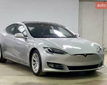 Сірий Тесла Модель С, об'ємом двигуна 0 л та пробігом 160 тис. км за 20790 $, фото 13 на Automoto.ua