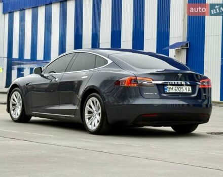 Серый Тесла Модель С, объемом двигателя 0 л и пробегом 111 тыс. км за 20500 $, фото 35 на Automoto.ua