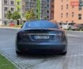 Серый Тесла Модель С, объемом двигателя 0 л и пробегом 72 тыс. км за 33000 $, фото 7 на Automoto.ua