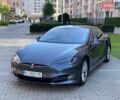 Серый Тесла Модель С, объемом двигателя 0 л и пробегом 72 тыс. км за 33000 $, фото 1 на Automoto.ua