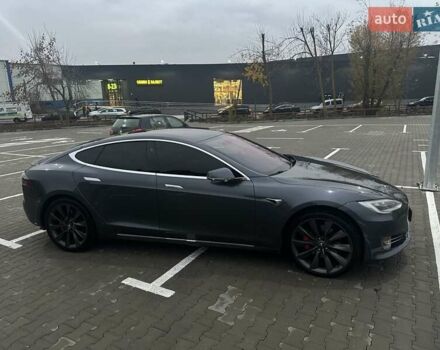 Серый Тесла Модель С, объемом двигателя 0 л и пробегом 182 тыс. км за 24900 $, фото 20 на Automoto.ua