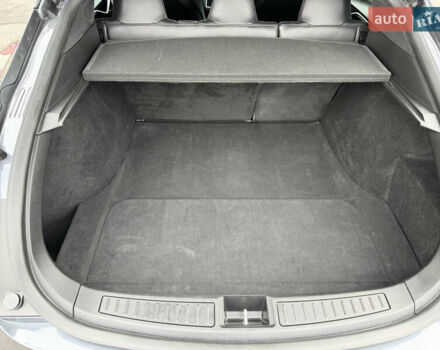 Серый Тесла Модель С, объемом двигателя 0 л и пробегом 68 тыс. км за 23999 $, фото 53 на Automoto.ua