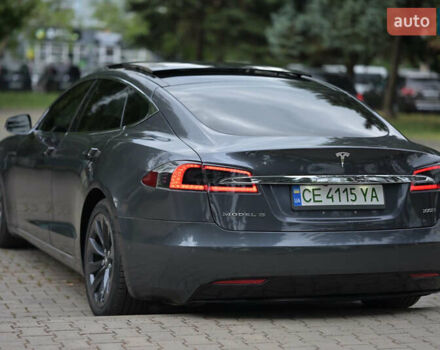 Тесла Модель С 2018 в Черновцах на Automoto.ua Серый Тесла Модель С, объемом двигателя 0 л и пробегом 105 тыс. км за 24950 $, фото 5 на Automoto.ua