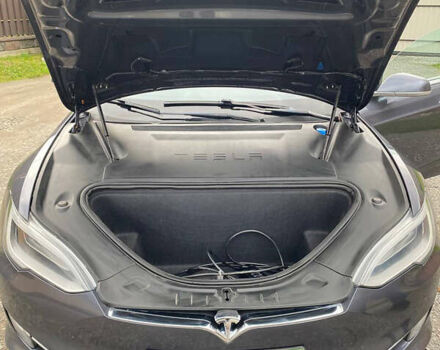Сірий Тесла Модель С, об'ємом двигуна 0 л та пробігом 147 тис. км за 15300 $, фото 2 на Automoto.ua