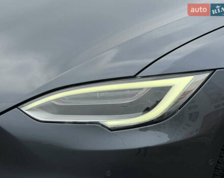 Серый Тесла Модель С, объемом двигателя 0 л и пробегом 68 тыс. км за 23999 $, фото 11 на Automoto.ua