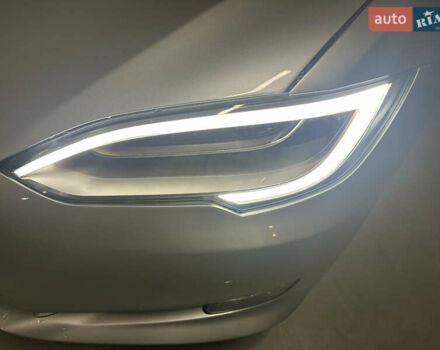 Серый Тесла Модель С, объемом двигателя 0 л и пробегом 151 тыс. км за 19800 $, фото 17 на Automoto.ua