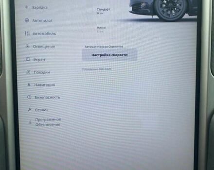 Серый Тесла Модель С, объемом двигателя 0 л и пробегом 60 тыс. км за 29900 $, фото 1 на Automoto.ua
