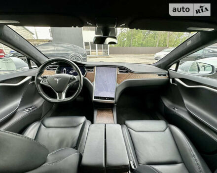 Сірий Тесла Модель С, об'ємом двигуна 0 л та пробігом 126 тис. км за 28500 $, фото 24 на Automoto.ua