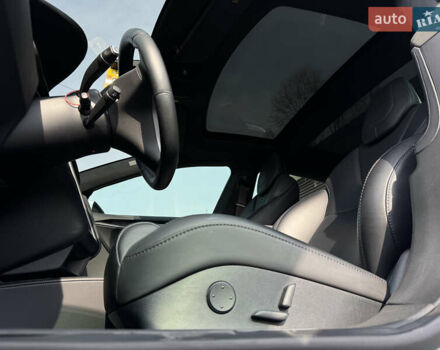 Серый Тесла Модель С, объемом двигателя 0 л и пробегом 48 тыс. км за 25100 $, фото 17 на Automoto.ua