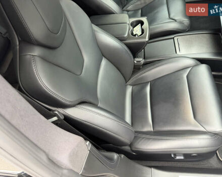 Серый Тесла Модель С, объемом двигателя 0 л и пробегом 68 тыс. км за 23999 $, фото 75 на Automoto.ua