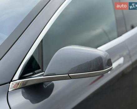 Серый Тесла Модель С, объемом двигателя 0 л и пробегом 68 тыс. км за 23999 $, фото 27 на Automoto.ua