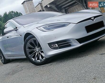 Тесла Модель С 2018 у Івано-Франківську на Automoto.ua Сірий Тесла Модель С, об'ємом двигуна 0 л та пробігом 75 тис. км за 34950 $, фото 7 на Automoto.ua