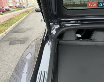 Серый Тесла Модель С, объемом двигателя 0 л и пробегом 68 тыс. км за 23999 $, фото 55 на Automoto.ua