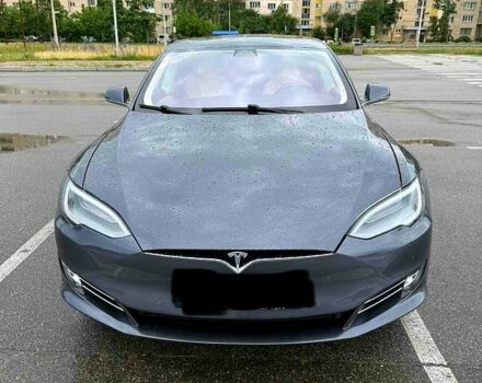 Серый Тесла Модель С, объемом двигателя 0.35 л и пробегом 173 тыс. км за 23000 $, фото 2 на Automoto.ua