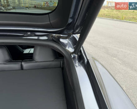 Серый Тесла Модель С, объемом двигателя 0 л и пробегом 68 тыс. км за 23999 $, фото 54 на Automoto.ua