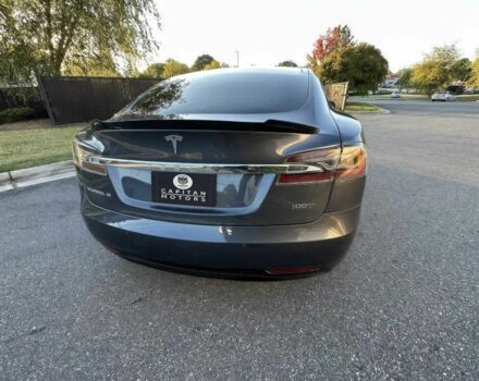 Серый Тесла Модель С, объемом двигателя 0 л и пробегом 45 тыс. км за 7400 $, фото 5 на Automoto.ua
