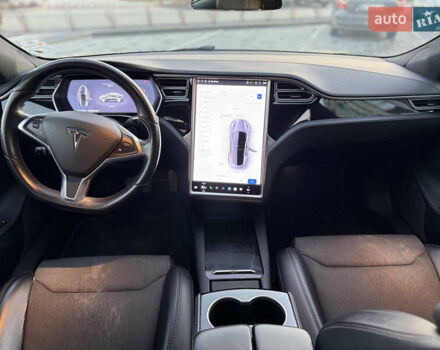 Серый Тесла Модель С, объемом двигателя 0 л и пробегом 170 тыс. км за 17100 $, фото 6 на Automoto.ua