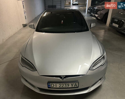 Серый Тесла Модель С, объемом двигателя 0 л и пробегом 151 тыс. км за 19800 $, фото 4 на Automoto.ua