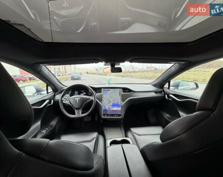 Серый Тесла Модель С, объемом двигателя 0 л и пробегом 68 тыс. км за 23999 $, фото 65 на Automoto.ua