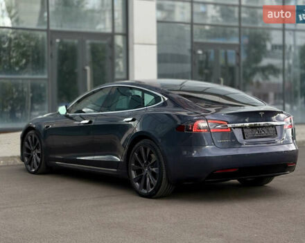 Тесла Модель С 2018 в Харькове на Automoto.ua Серый Тесла Модель С, объемом двигателя 0 л и пробегом 17 тыс. км за 28000 $, фото 5 на Automoto.ua