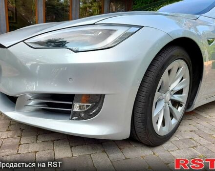 Сірий Тесла Модель С, об'ємом двигуна 0 л та пробігом 39 тис. км за 26500 $, фото 2 на Automoto.ua