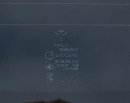 Серый Тесла Модель С, объемом двигателя 0 л и пробегом 125 тыс. км за 17500 $, фото 28 на Automoto.ua