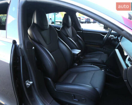 Серый Тесла Модель С, объемом двигателя 0 л и пробегом 98 тыс. км за 20000 $, фото 9 на Automoto.ua