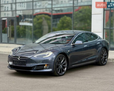 Тесла Модель С 2018 в Харькове на Automoto.ua Серый Тесла Модель С, объемом двигателя 0 л и пробегом 17 тыс. км за 28000 $, фото 3 на Automoto.ua