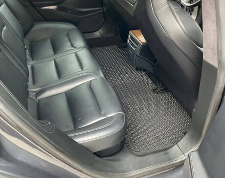 Сірий Тесла Модель С, об'ємом двигуна 0 л та пробігом 147 тис. км за 15300 $, фото 3 на Automoto.ua