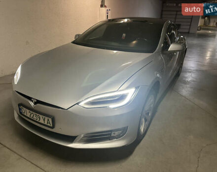 Серый Тесла Модель С, объемом двигателя 0 л и пробегом 151 тыс. км за 19800 $, фото 16 на Automoto.ua