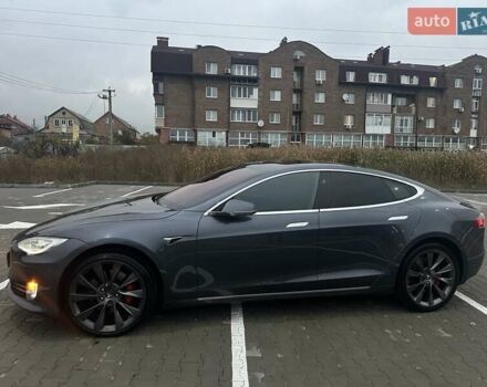 Серый Тесла Модель С, объемом двигателя 0 л и пробегом 182 тыс. км за 24900 $, фото 5 на Automoto.ua