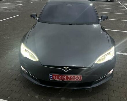 Серый Тесла Модель С, объемом двигателя 0 л и пробегом 182 тыс. км за 24900 $, фото 12 на Automoto.ua