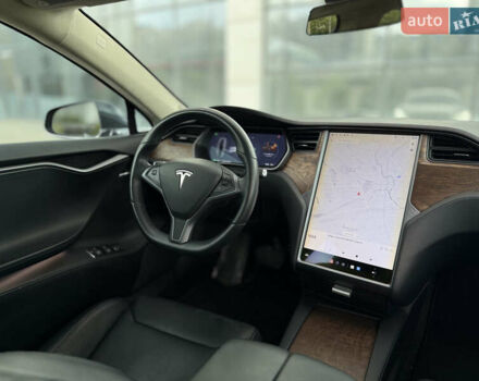 Тесла Модель С 2018 в Харькове на Automoto.ua Серый Тесла Модель С, объемом двигателя 0 л и пробегом 17 тыс. км за 28000 $, фото 14 на Automoto.ua