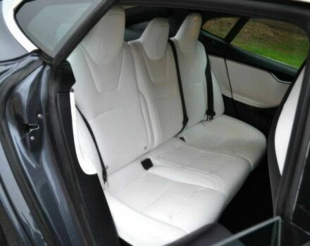 Сірий Тесла Модель С, об'ємом двигуна 0 л та пробігом 30 тис. км за 10300 $, фото 9 на Automoto.ua