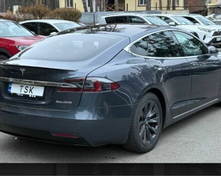 Серый Тесла Модель С, объемом двигателя 0 л и пробегом 146 тыс. км за 29500 $, фото 3 на Automoto.ua