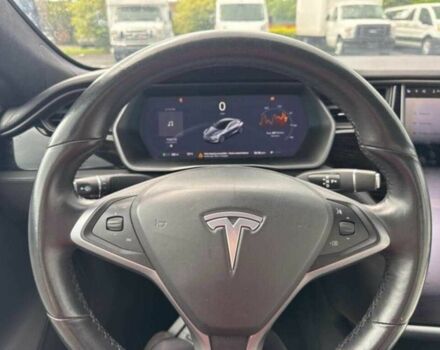 Серый Тесла Модель С, объемом двигателя 0 л и пробегом 44 тыс. км за 10600 $, фото 7 на Automoto.ua