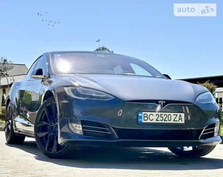 Серый Тесла Модель С, объемом двигателя 0 л и пробегом 76 тыс. км за 35300 $, фото 14 на Automoto.ua