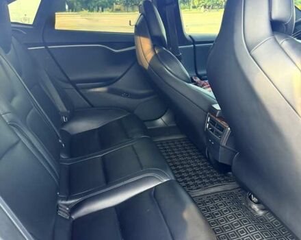 Серый Тесла Модель С, объемом двигателя 0 л и пробегом 220 тыс. км за 23999 $, фото 12 на Automoto.ua