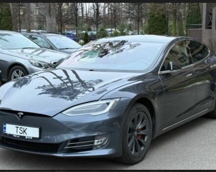 Серый Тесла Модель С, объемом двигателя 0 л и пробегом 146 тыс. км за 29500 $, фото 13 на Automoto.ua