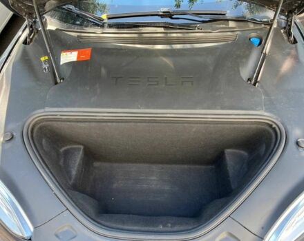Серый Тесла Модель С, объемом двигателя 0 л и пробегом 146 тыс. км за 29500 $, фото 15 на Automoto.ua