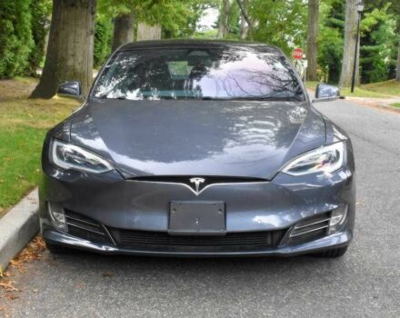 Сірий Тесла Модель С, об'ємом двигуна 0 л та пробігом 35 тис. км за 14000 $, фото 1 на Automoto.ua