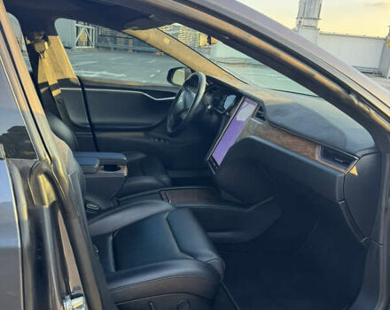 Сірий Тесла Модель С, об'ємом двигуна 0 л та пробігом 116 тис. км за 27500 $, фото 11 на Automoto.ua