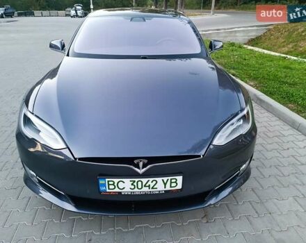 Серый Тесла Модель С, объемом двигателя 0 л и пробегом 140 тыс. км за 26300 $, фото 6 на Automoto.ua