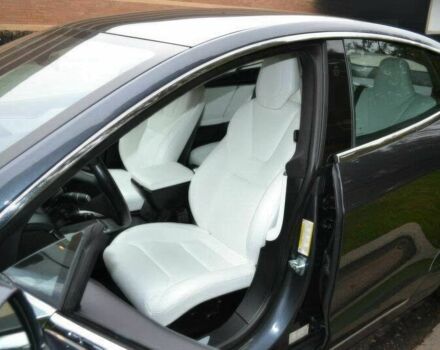 Сірий Тесла Модель С, об'ємом двигуна 0 л та пробігом 30 тис. км за 10300 $, фото 7 на Automoto.ua