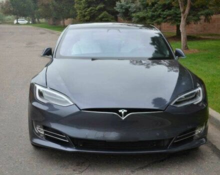 Сірий Тесла Модель С, об'ємом двигуна 0 л та пробігом 30 тис. км за 10300 $, фото 1 на Automoto.ua